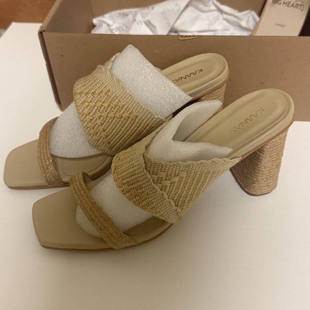 Kaanas Rai Sandals Size 10 - Picture 4 of 10